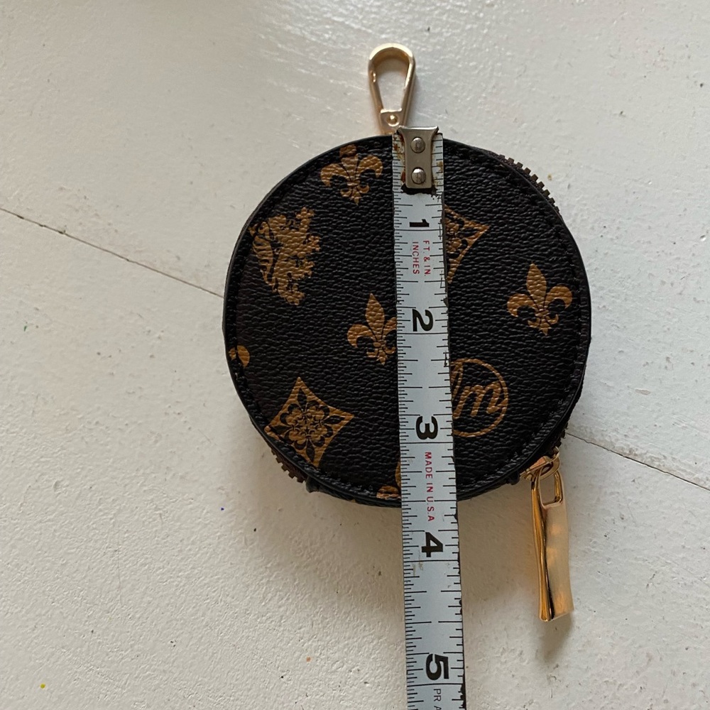 LV style zippered coin purse - Picture 4 of 4